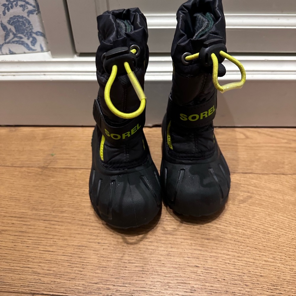 Toddler Sorel snow boots